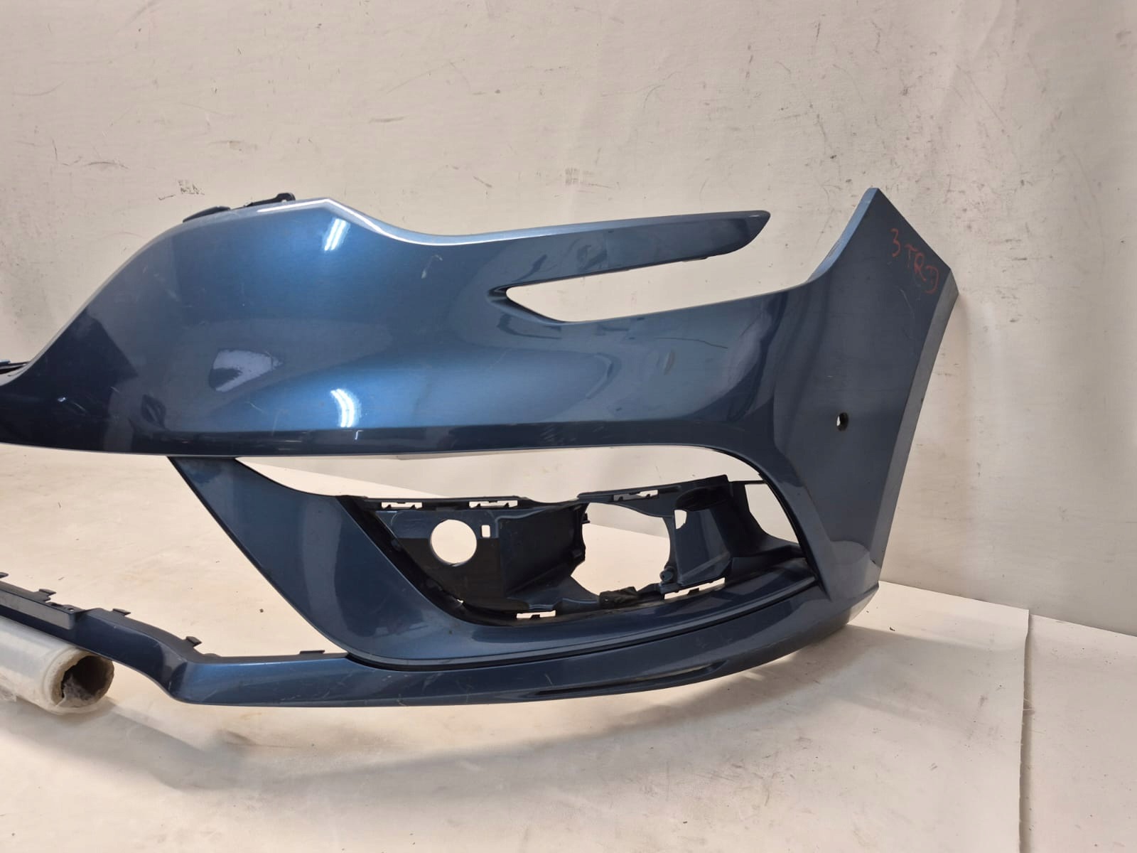 RENAULT MEGANE IV 4 16-20 bumper front front PDC