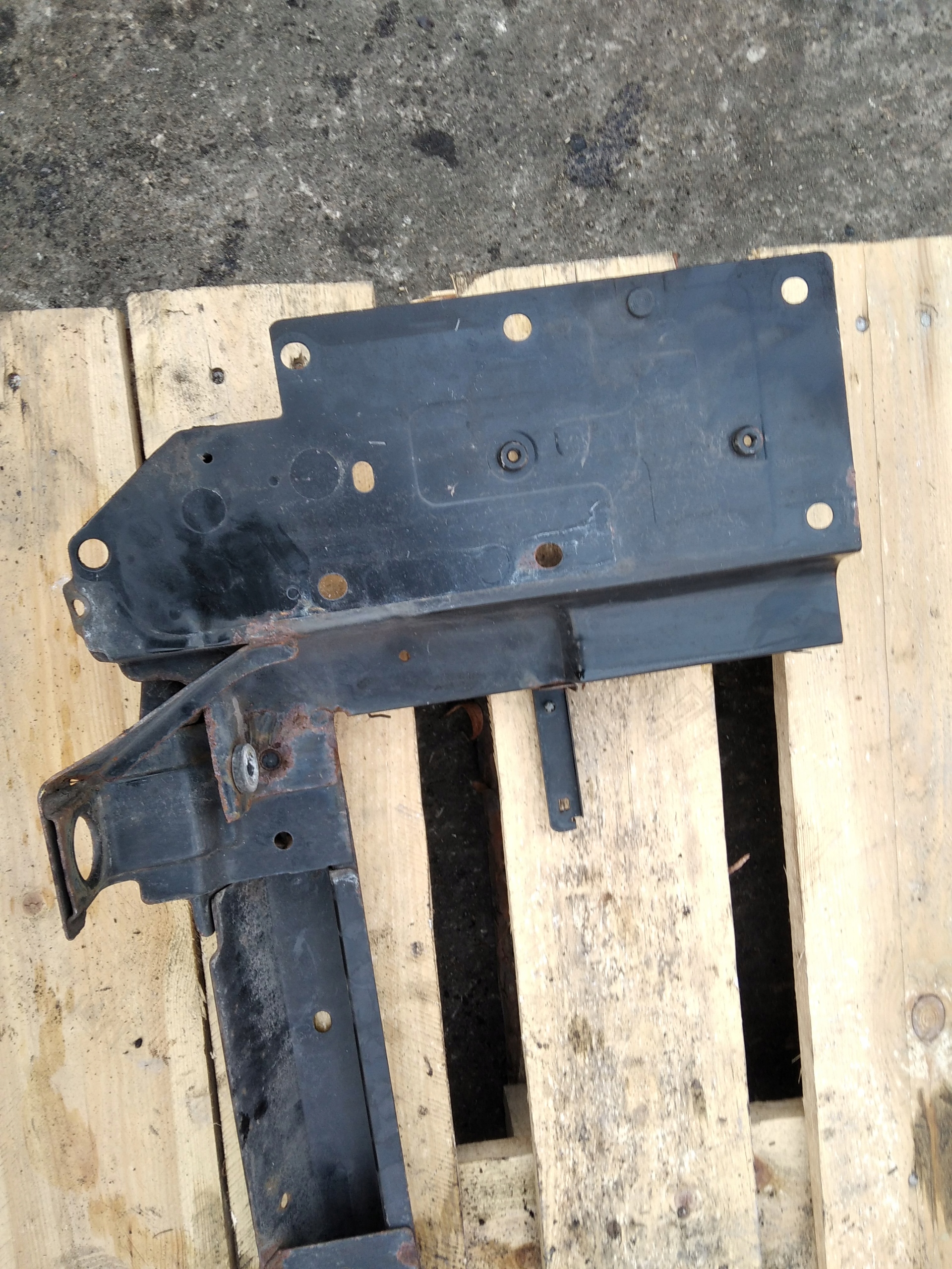 NISSAN MURANO support panel for radiators pillar lower sider