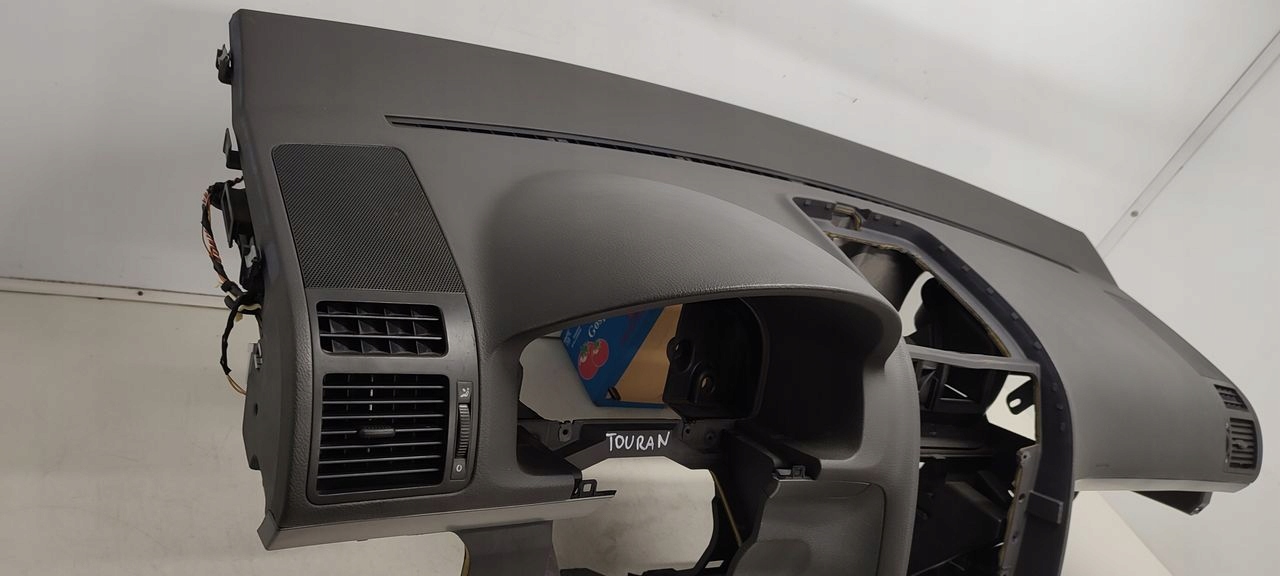 dashboard console tension belts VW Touran 1,9 TDI