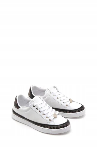 Tenisky jsou model Guess Renni (kód produktu FL5RNN FAL12) velikost 39