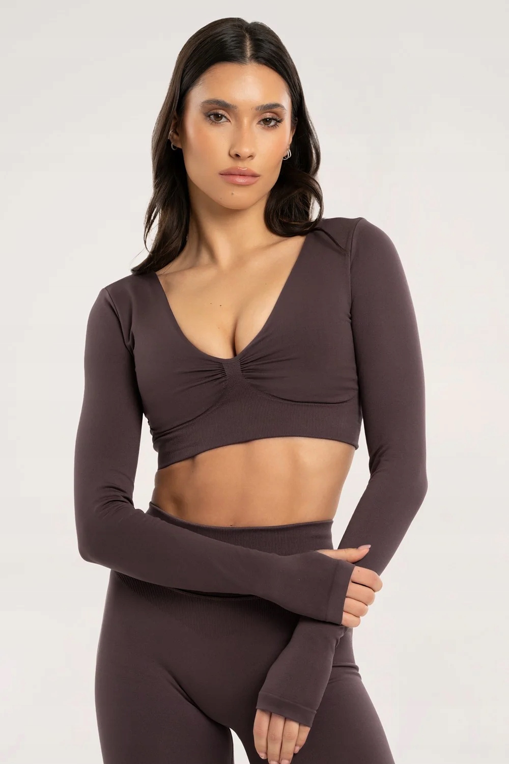 Gym Glamour Longsleeve z odkrytymi plecami cacao r. Xs