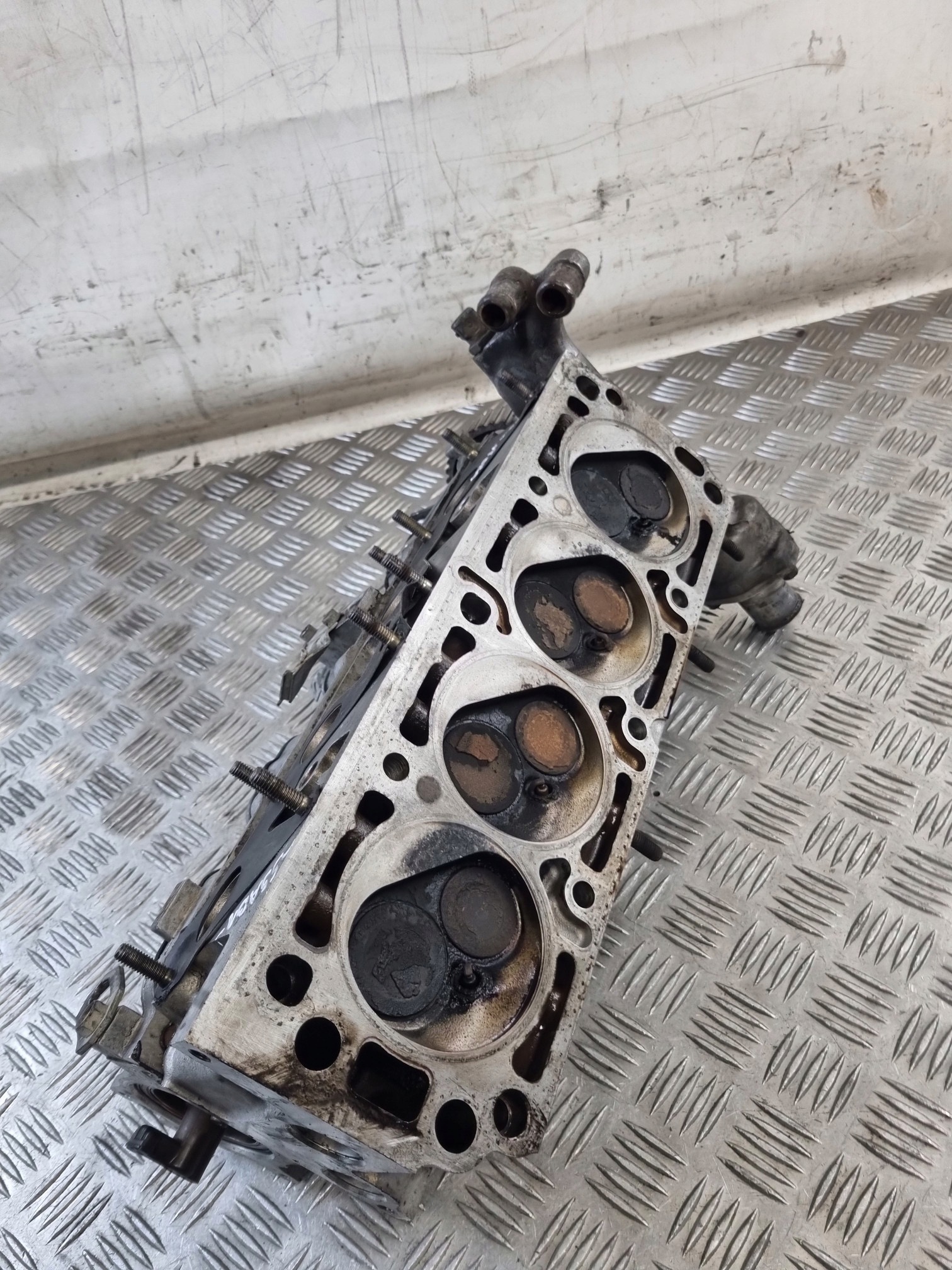 testata alberi a camme coperchio OPEL FRONTERA A 2.0B