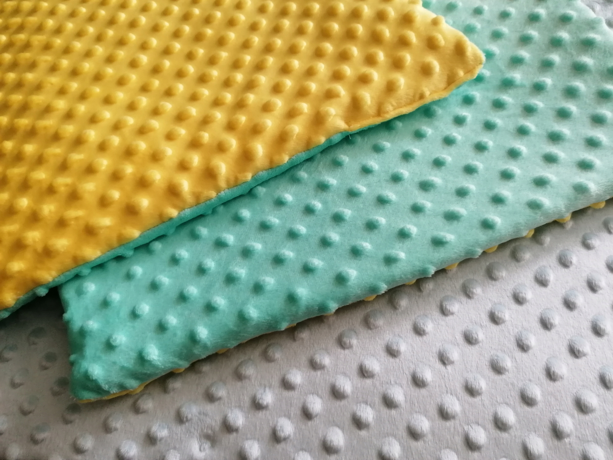 

koc kocyk mata legowisko psa kota Minky 80/60/2
