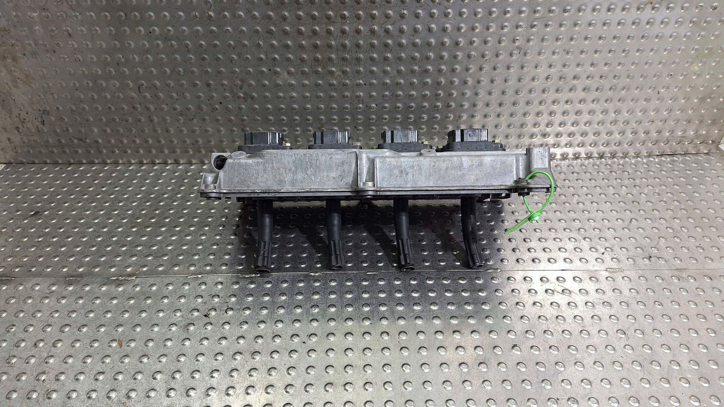 Abdeckung der Ventile Zündspulen 077103472D AUDI A8 D2 4.2 V8