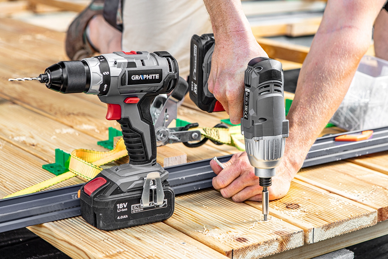 Zakrętarka akumulatorowa 18V 58G012 GRAPHITE Napięcie (V) 18 V