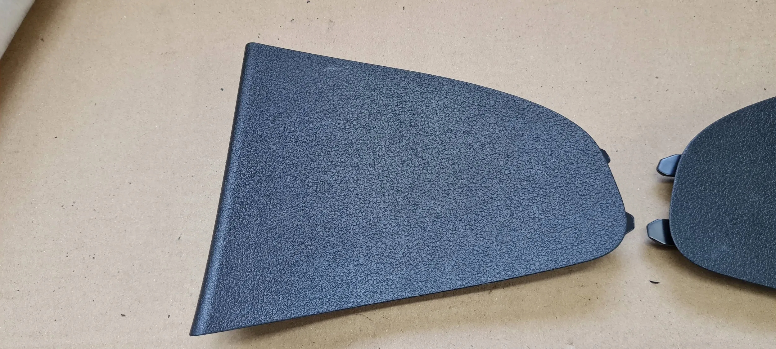 A4 B9 8W spoiler cover bonnet boot rear part KOMBI KOMPLET