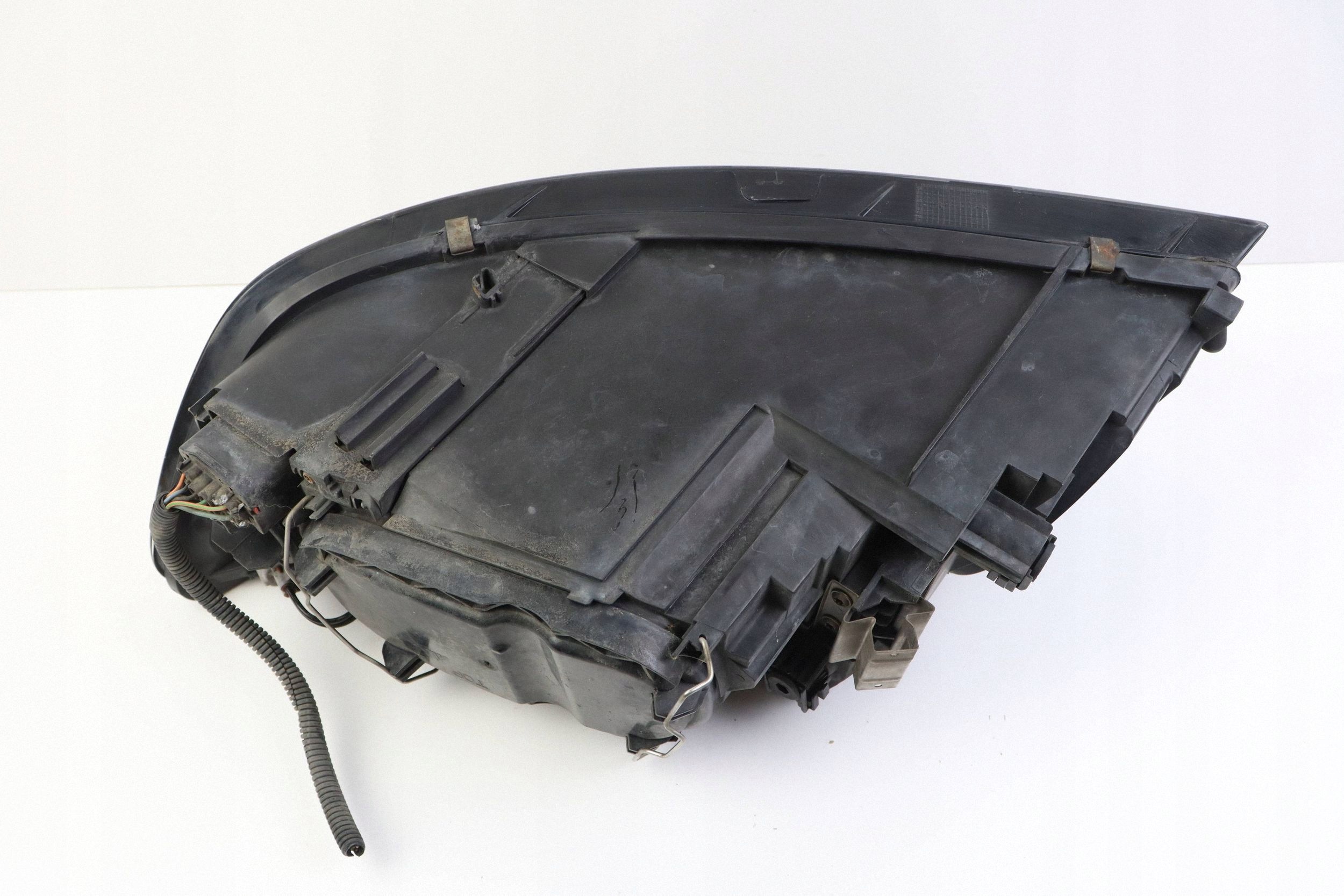 VOLVO V50 light front right front 30698886 EUROPA