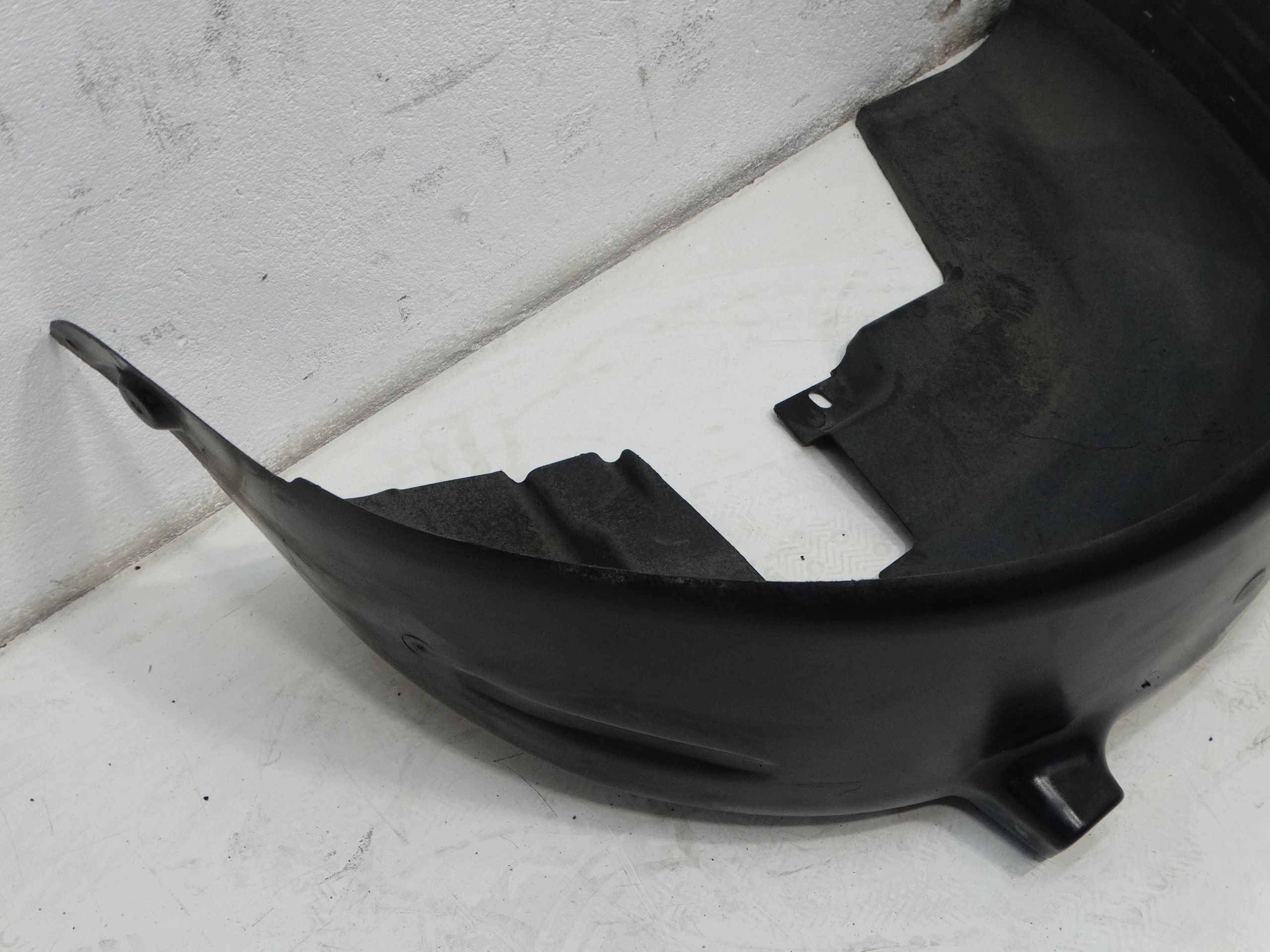 mudguard right rear. CITROEN C4 CACTUS 16R. 9801624280