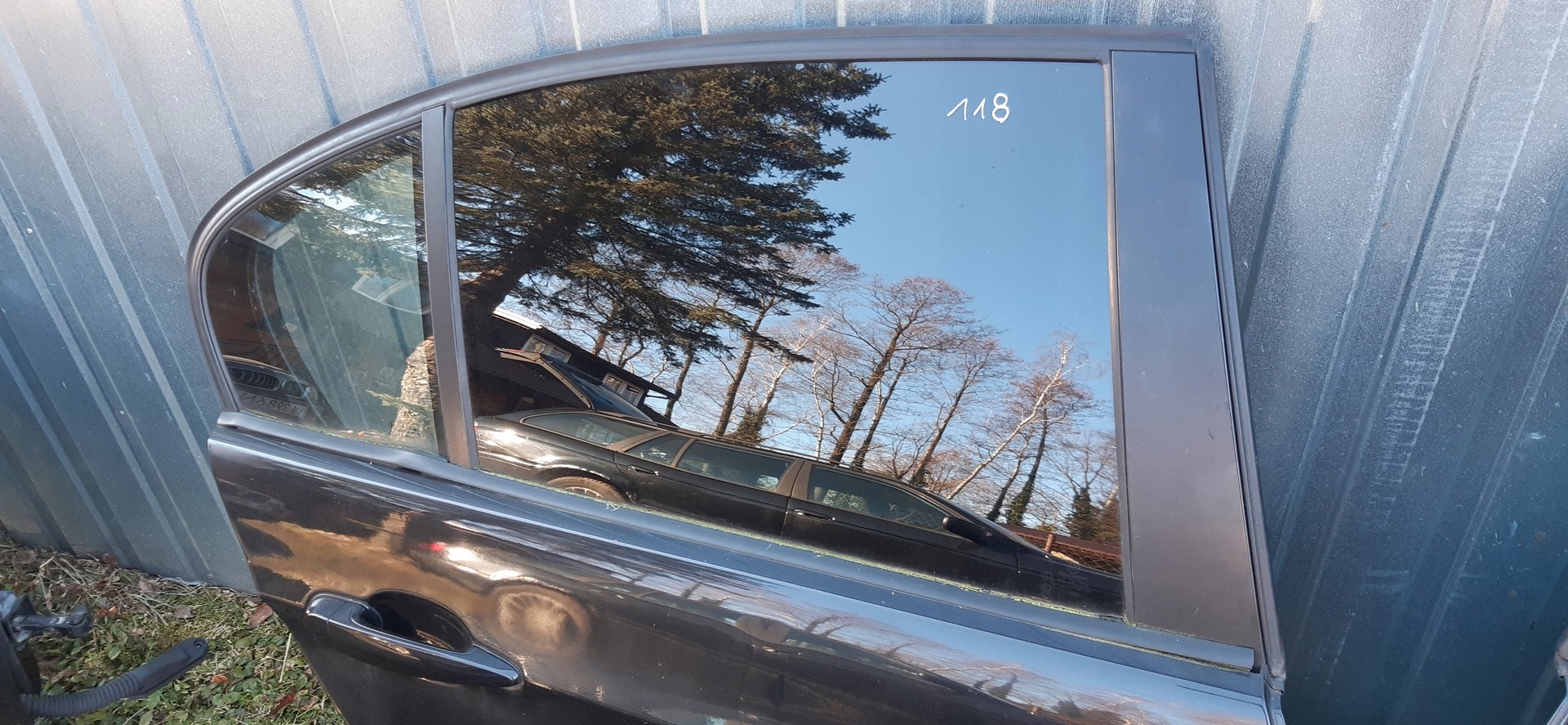 DRZWI PRAWY TYŁ BMW E90 SEDAN BLACK SAPPHIRE Strona zabudowy tył - prawa