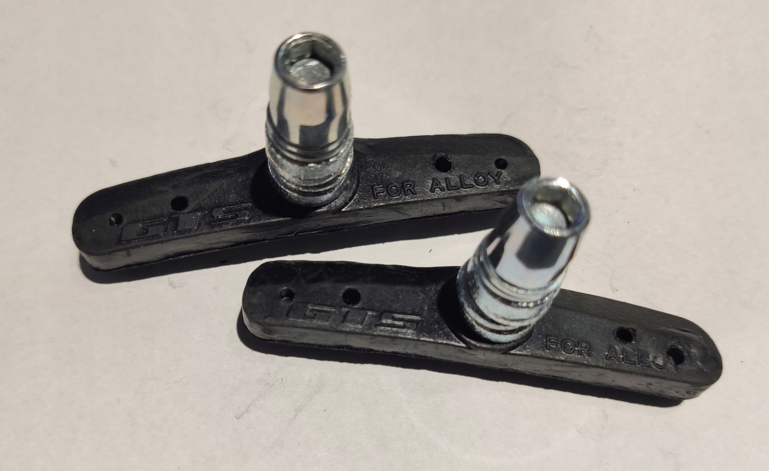 Klocki hamulca V-Break MTB, 70mm na imbus