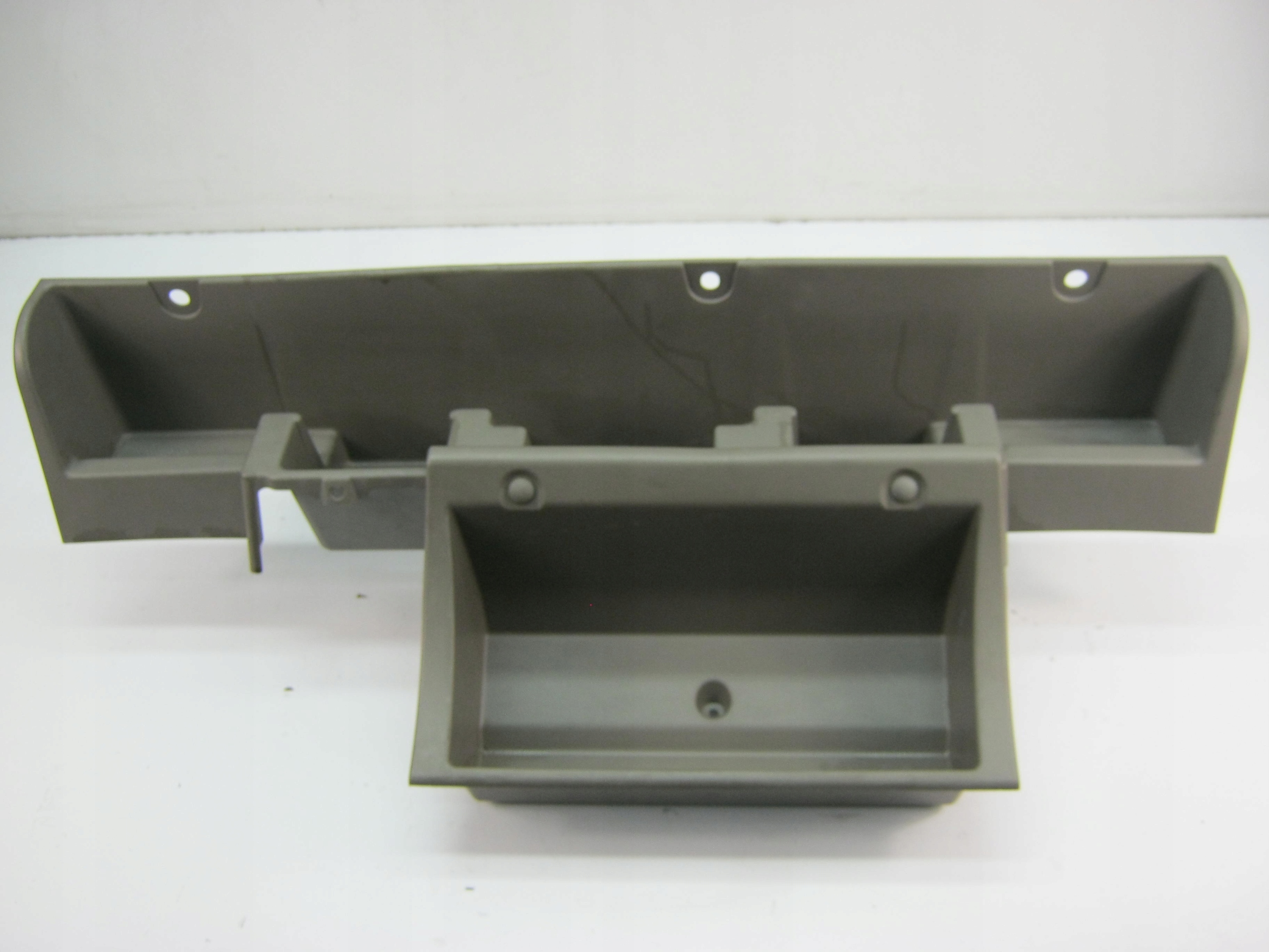 passenger compartment plato rear MAXITY CABSTAR 2.5 79420MB41