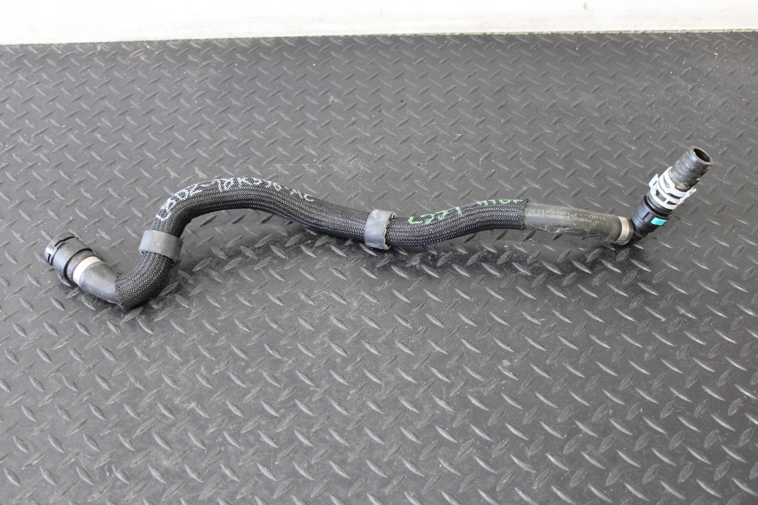 crijevo prijenos vode LAND ROVER EVOQUE II 2 L551 L8D2-18K596-AC