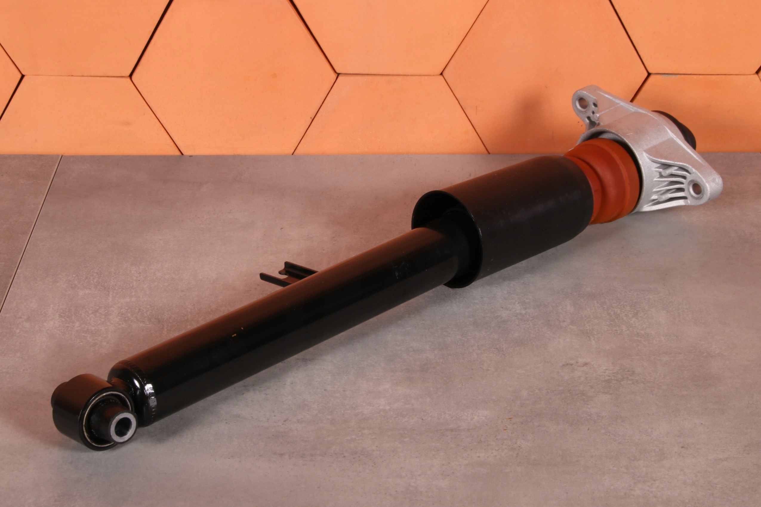 BMW 4 G23 shock absorber right left rear part rear 6879398 236 km !!!