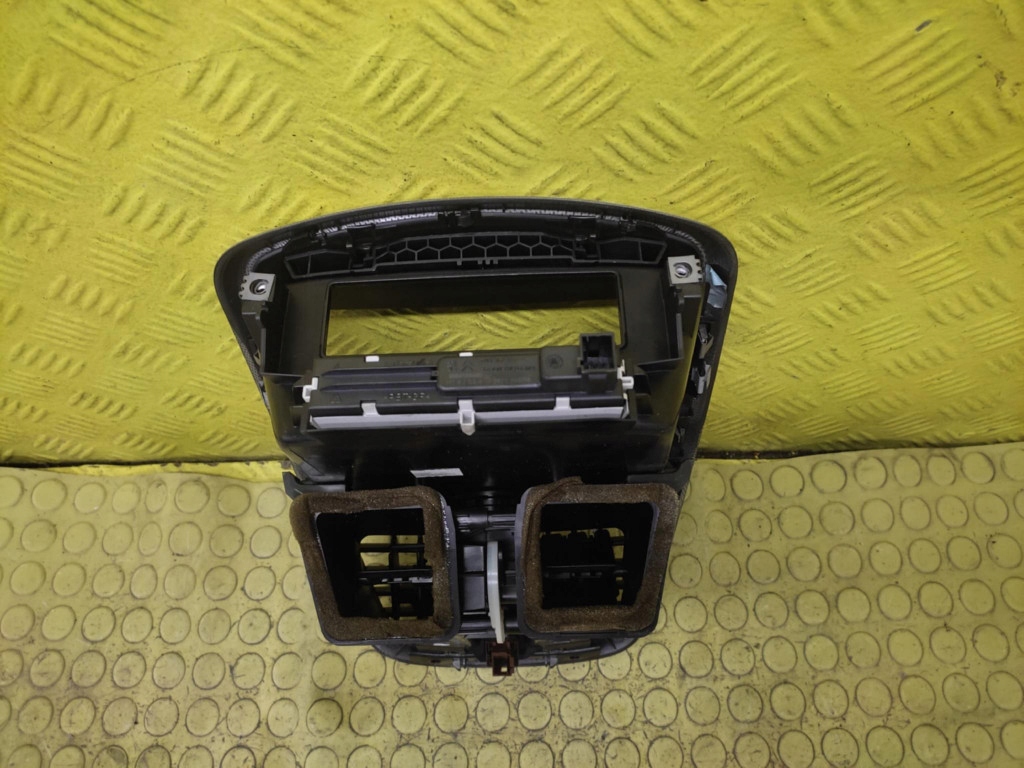 PEUGEOT 207 KRATKI air conditioning devices central display 9656992377