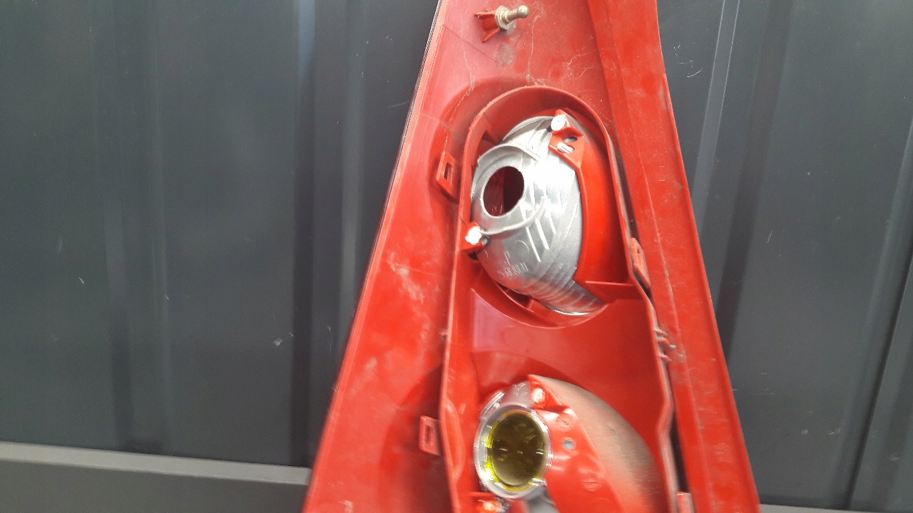 фонарь правый задний CITROEN C1 европа