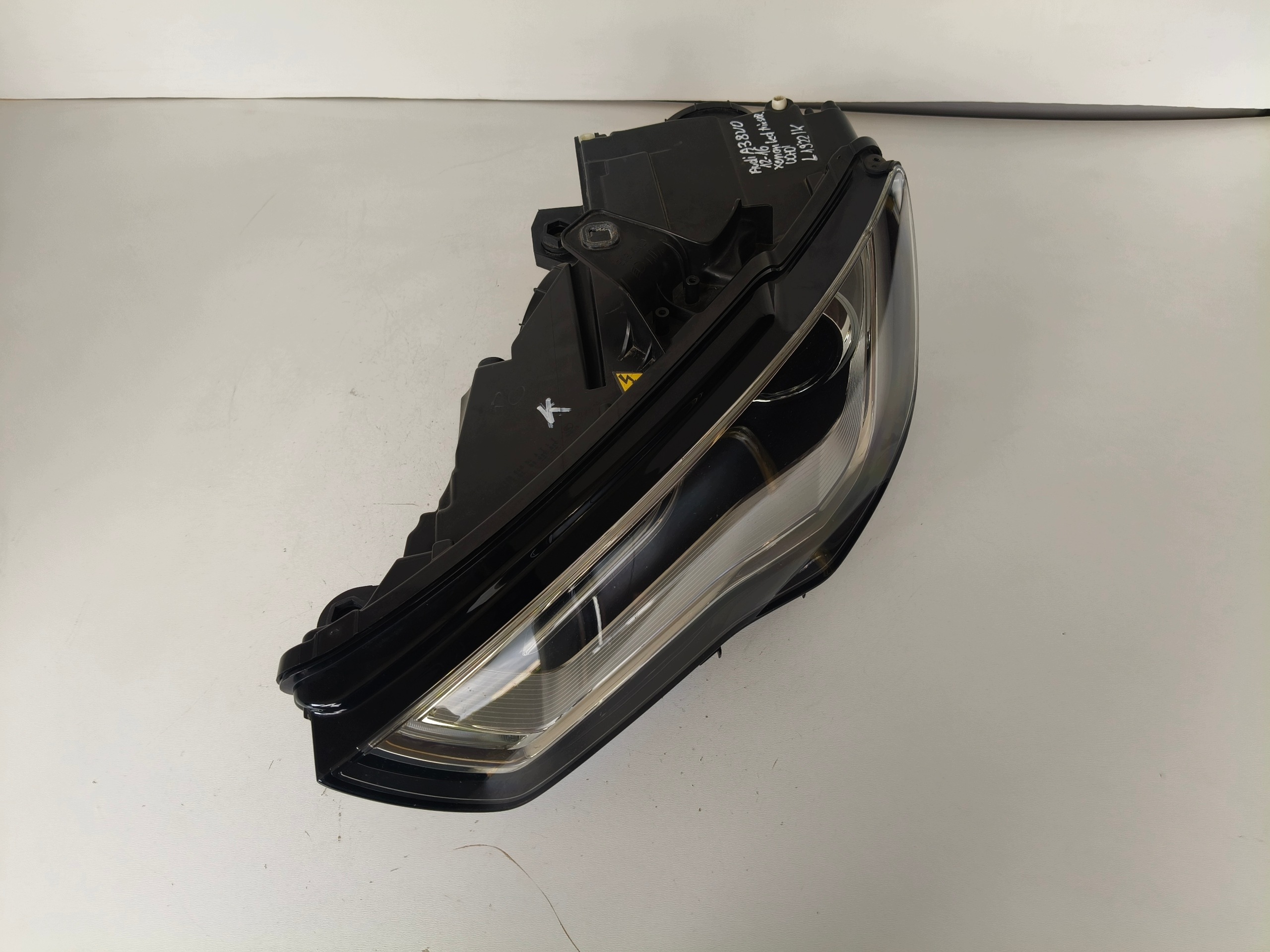 licht links REFLEKTOR AUDI A3 8V 8V0 12-16 XENON LED