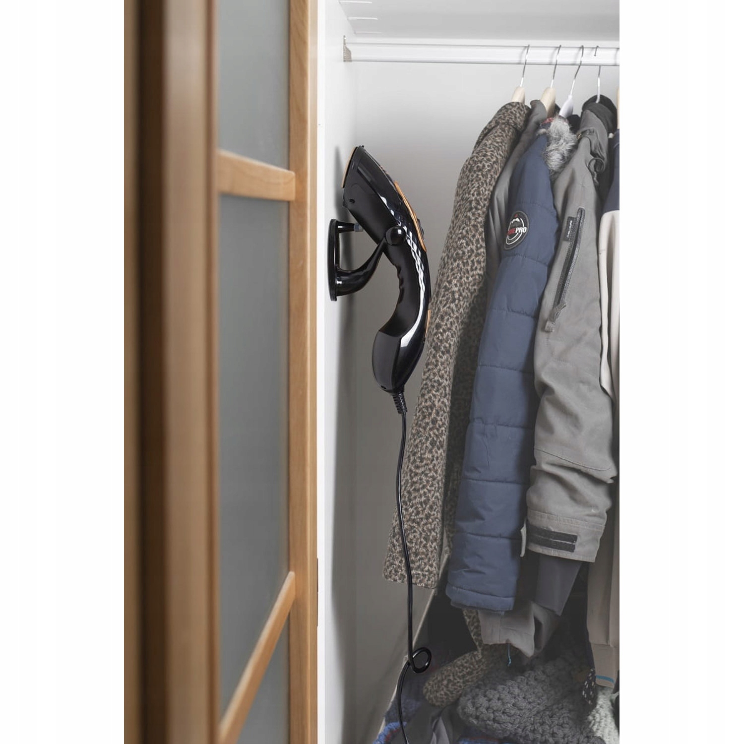 Parownica do ubrań ręczna 2w1 Concept NO8000 Marka Concept