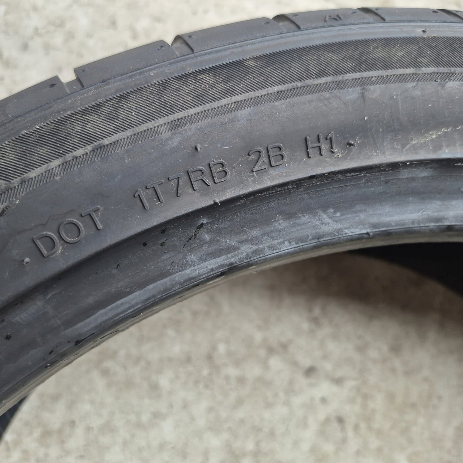 HANKOOK VENTUS S1 EVO3 245/40 R20 tyres summer