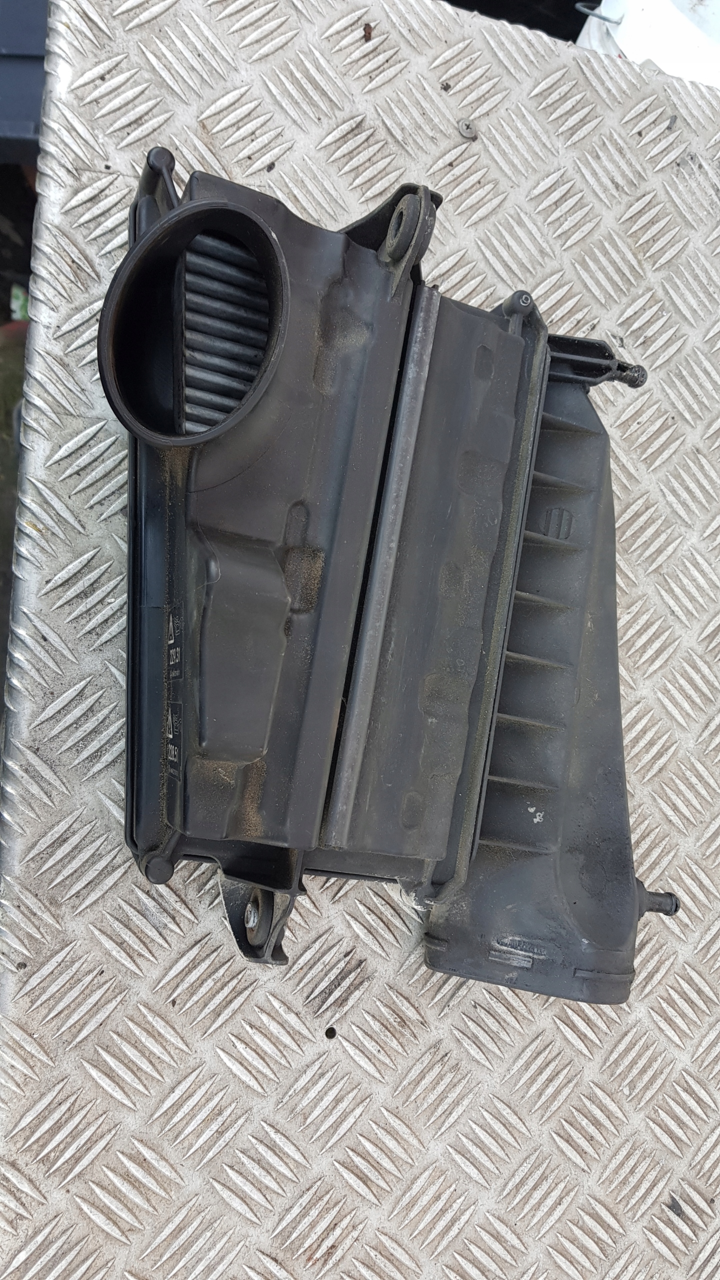 MERCEDES W211 3.0 cdi Gehäuse filter luft Luftmassenmesser a6460902101