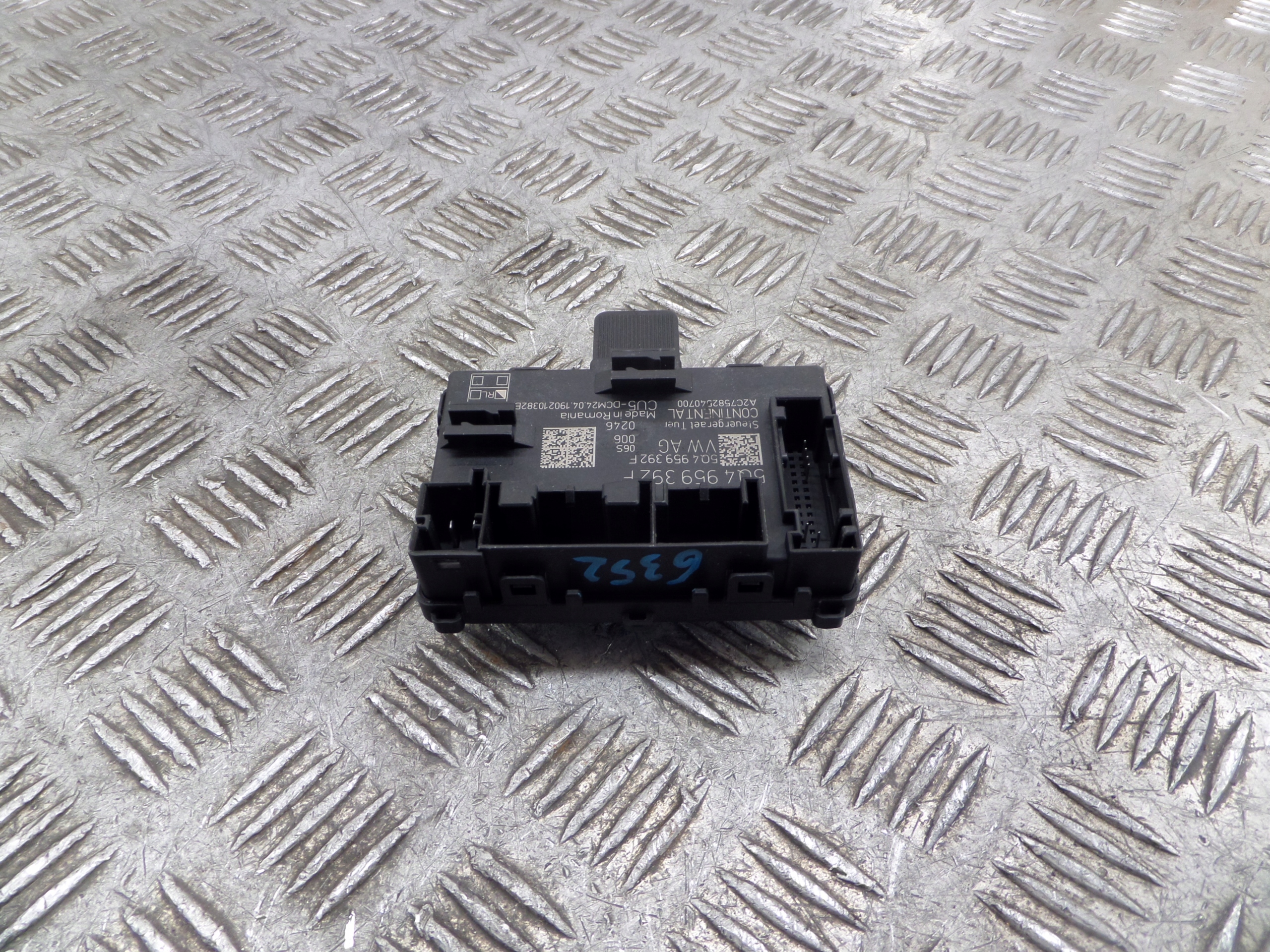 VW AUDI SKODA module door right 5Q4959392F