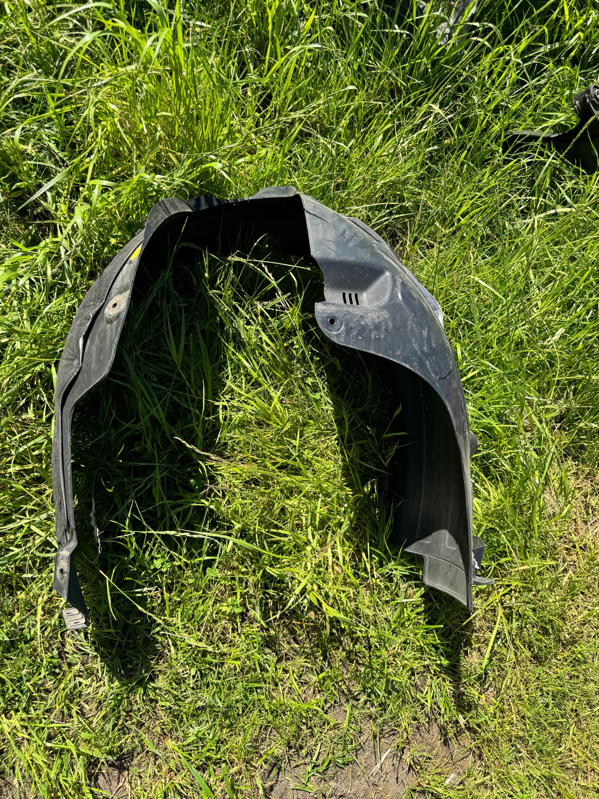 KIA EV6 NADKOLE PRZÓD PRZEDNIE LEWE 86811-CV500 IGŁA