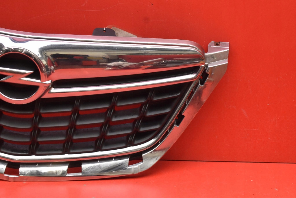 Grille CHROM 95080698 OPEL MOKKA A 12-15