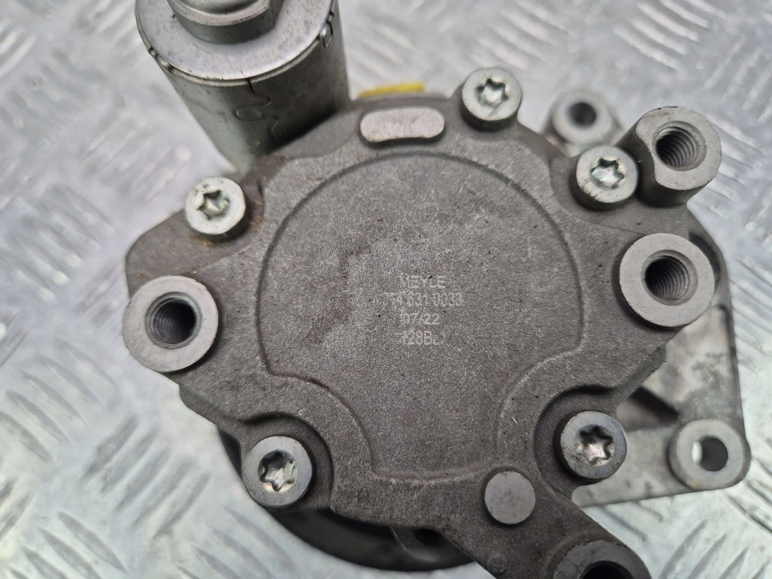 Mercedes E350 W211 272.964 pompe direction assistée A0044663601