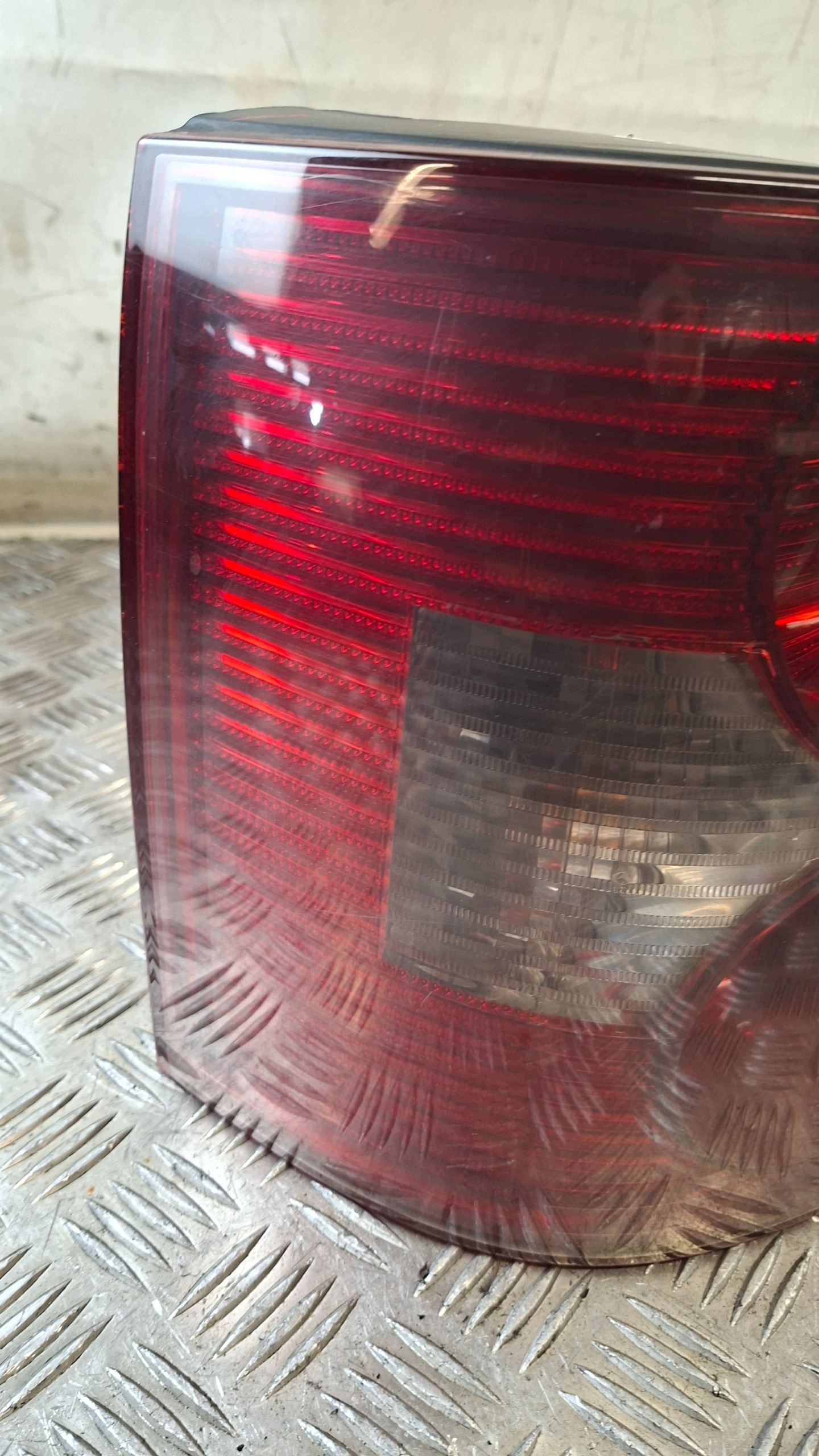 light left rear part VW PASSAT B5 FL KOMBI