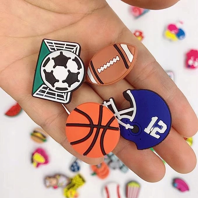 PRZYPINKI do butów CROCS ZESTAW 30 szt ZAWIESZKA Wpinki MIX EAN (GTIN) 95679367936703