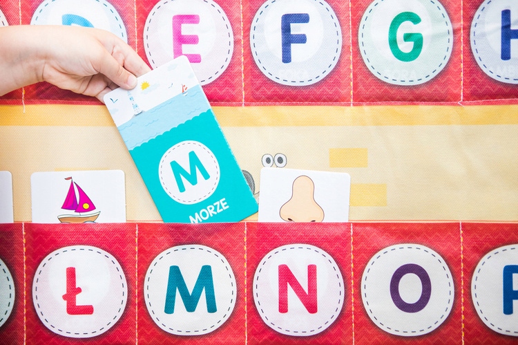 LISCIANI Domek Zabaw Montessori 304-PL88782 Namiot Materiał karton