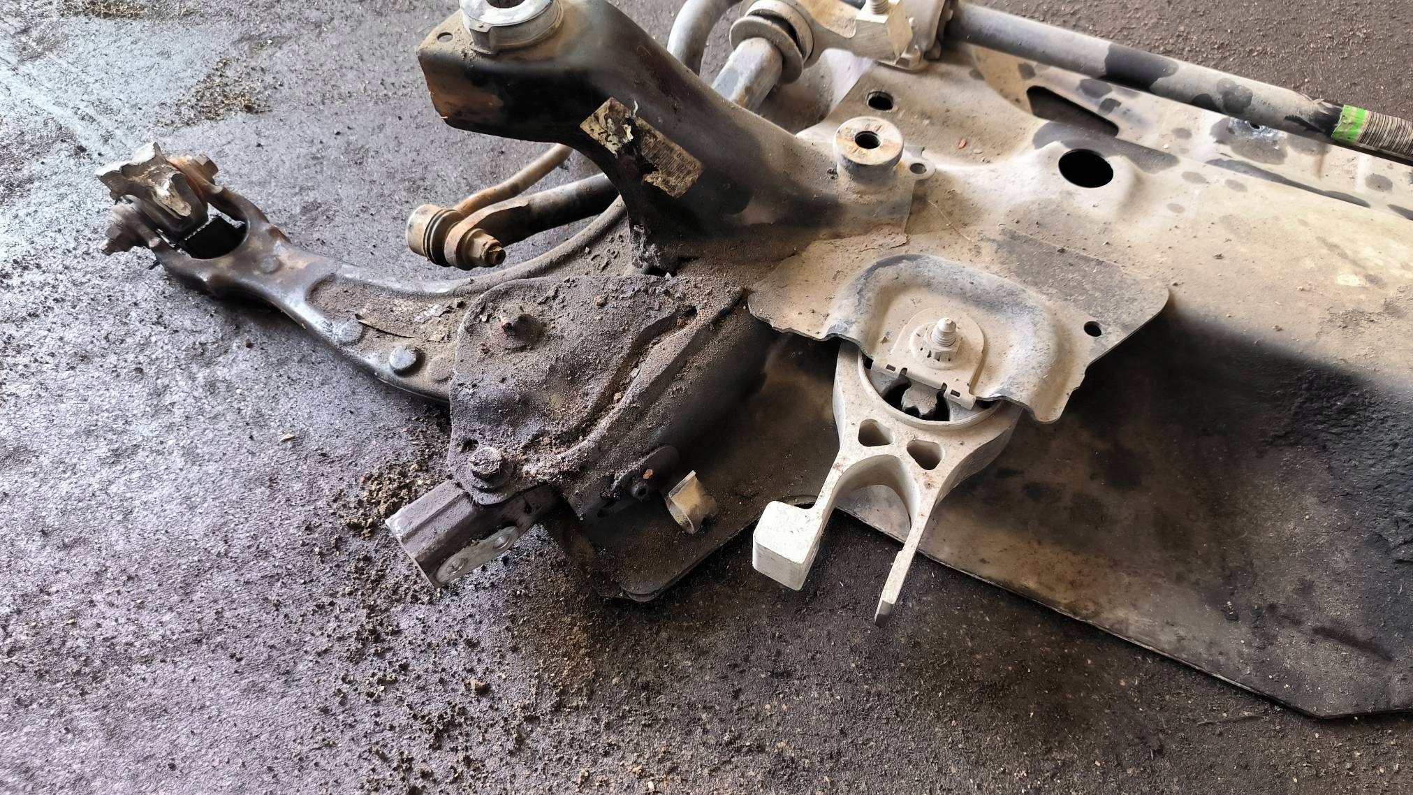 axle beam front 2.0 HDI CITROEN C5 II X7 LIFT