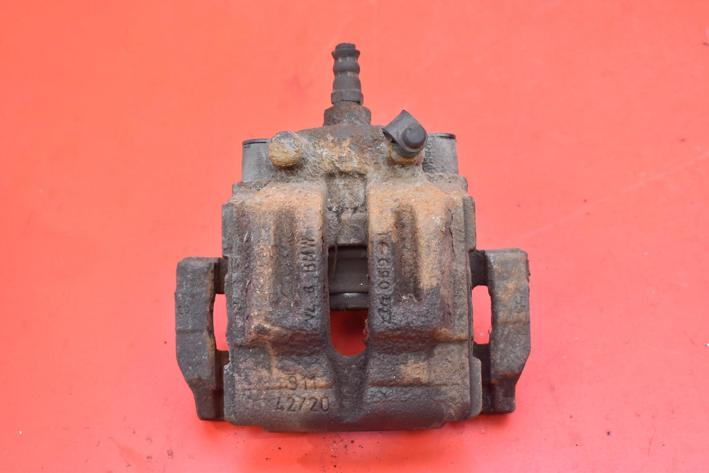 caliper brake left rear part BMW E90 E91 2.0i 143 KM 08-13