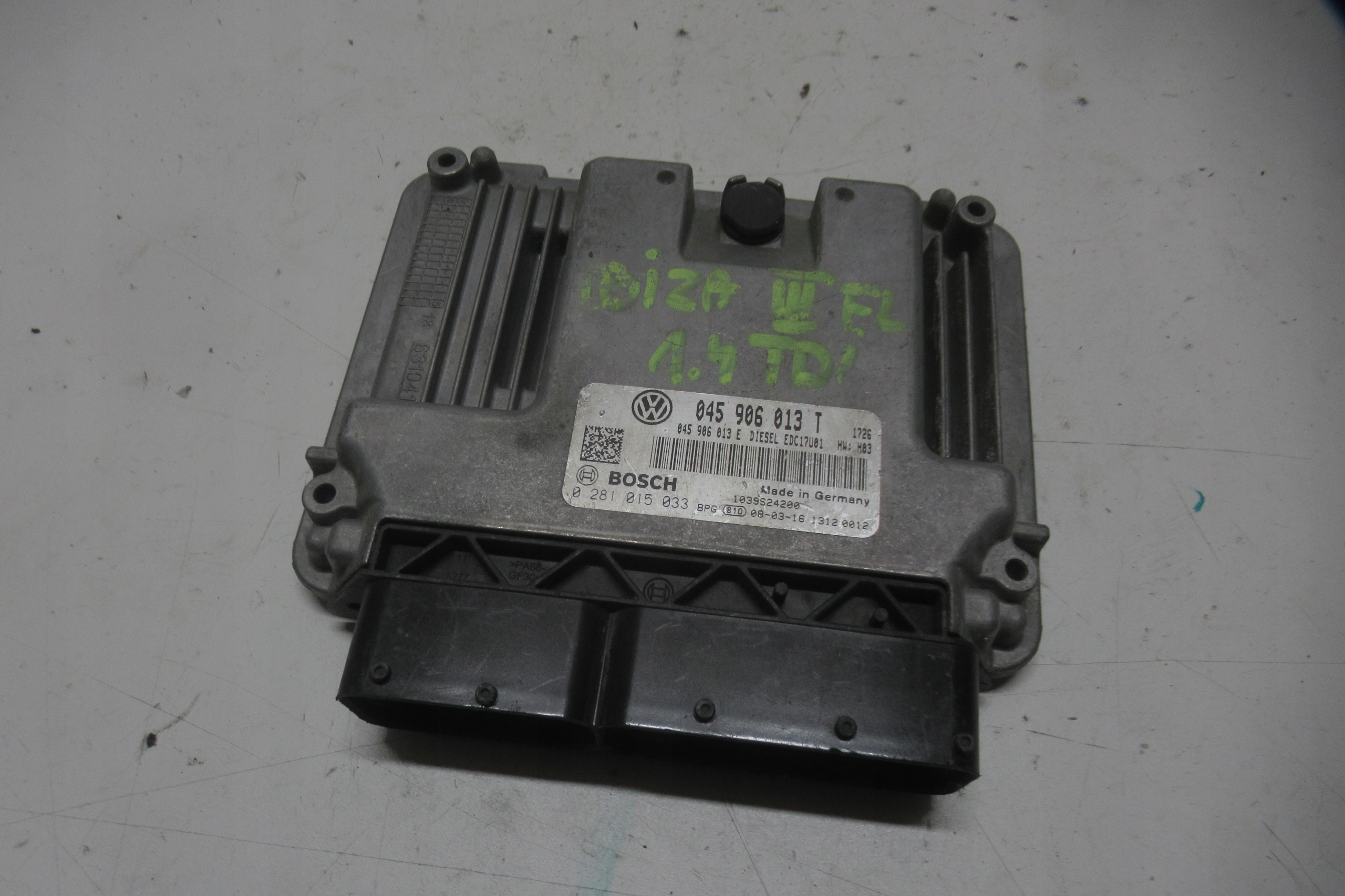 SEAT IBIZA FL 1.4 TDI computer control unit of the engine 045906013T