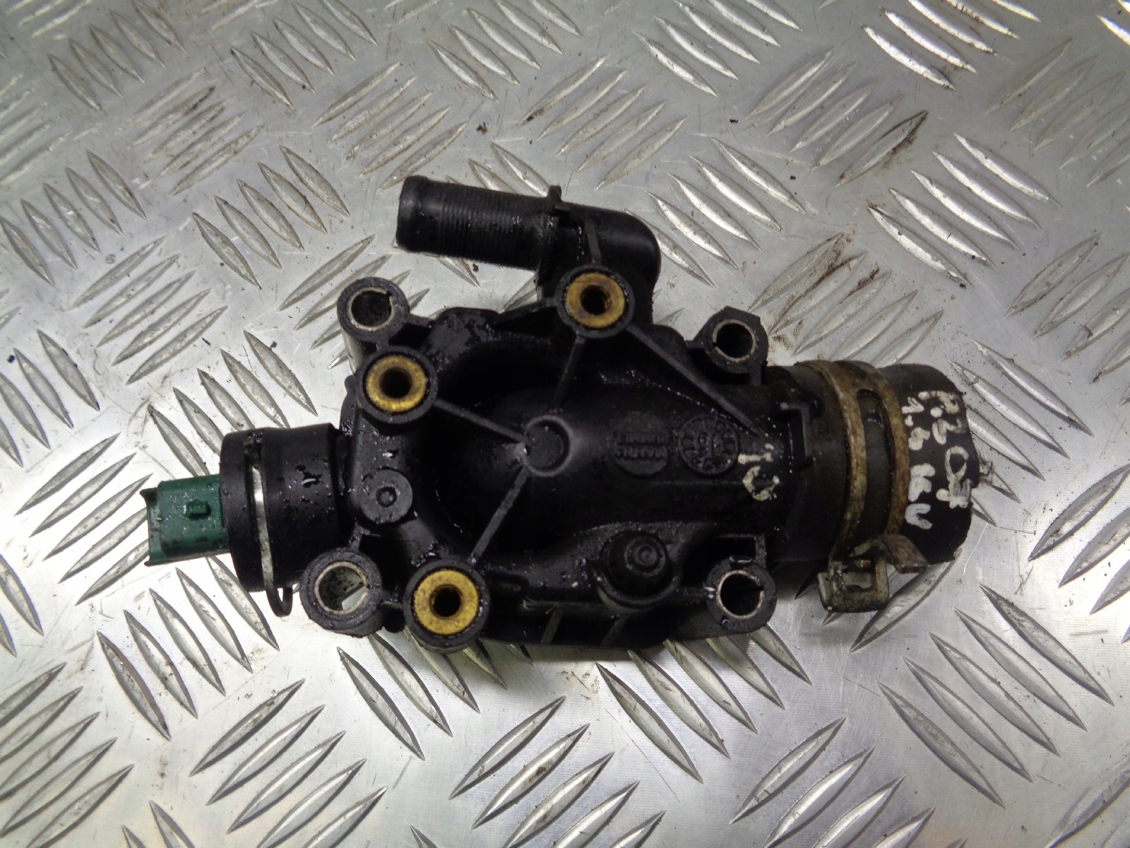 OBUDOWA TERMOSTATU PEUGEOT 207 1.4 HDI