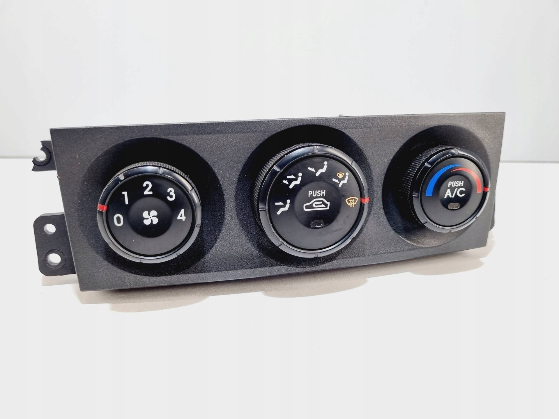 vezérlö panel a klímának Kia Sorento BL 2006 97250-3E500