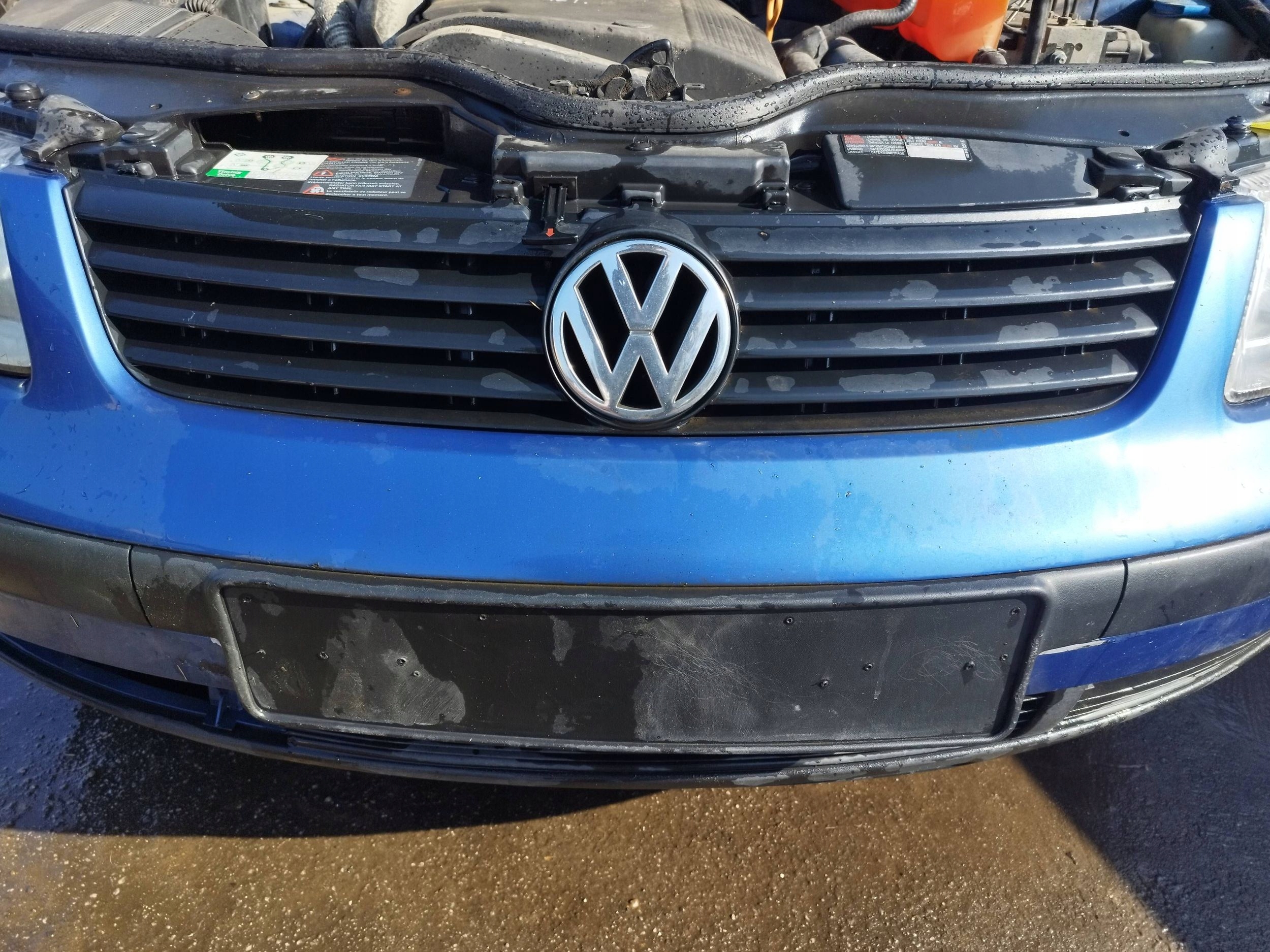 Grill VW Passat B5