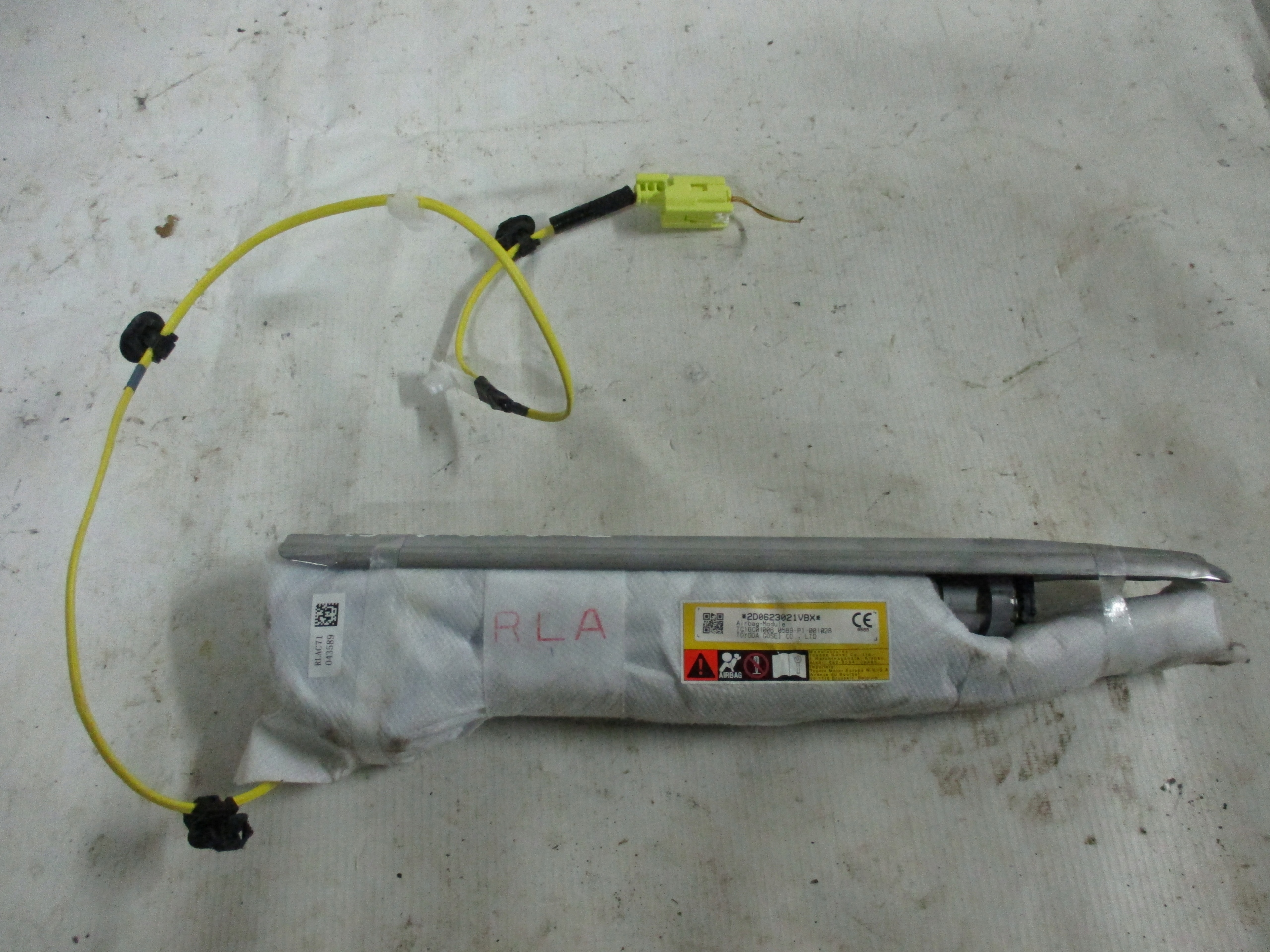 seat airbag right Toyota Corolla E21 TG16C01006