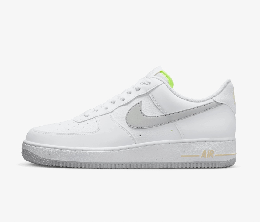 Pánské sportovní boty Nike Air Force 1 '07 Next Nature FJ4825-100 vel. 45,5
