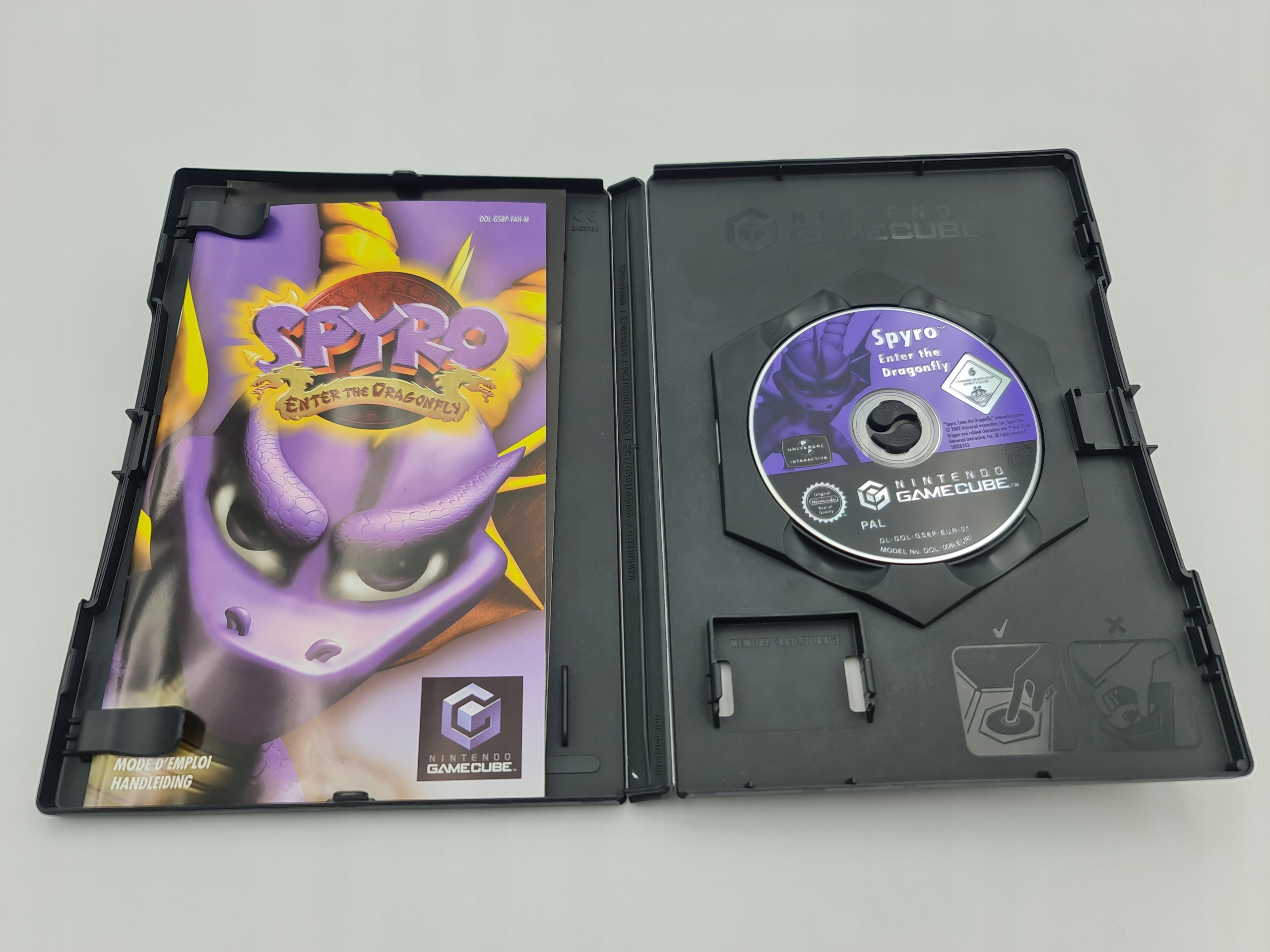 NINTENDO GAMECUBE SPYRO ENTER THE DRAGONFLY Platforma Nintendo GameCube