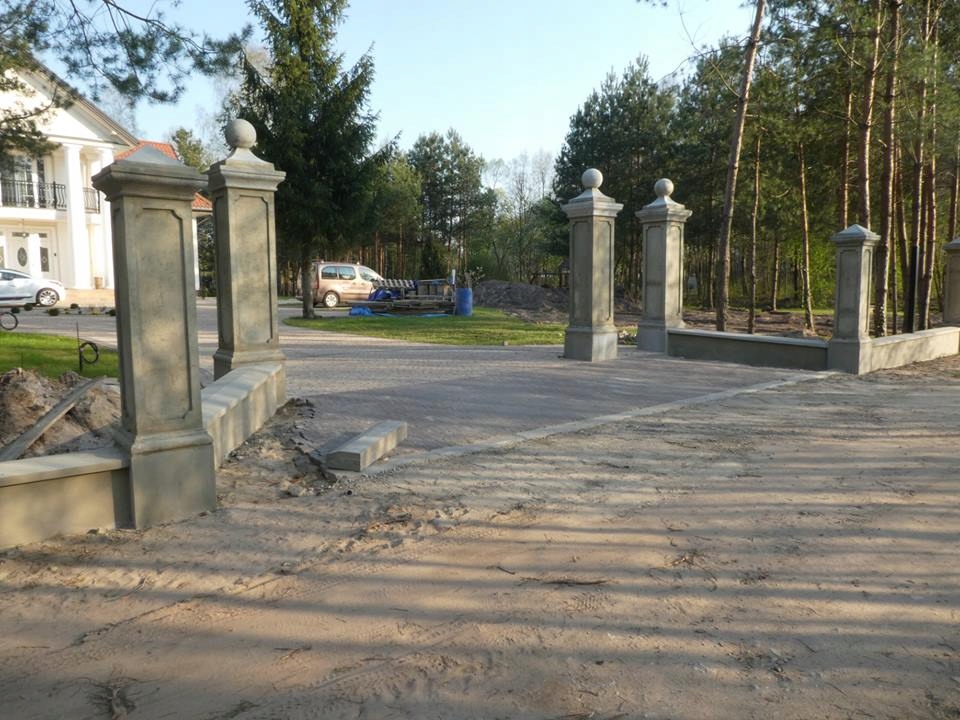 OGRODZENIA DWORKOWE ,SŁUP,PRZĘSŁA ,STYLOWE Rodzaj słupek