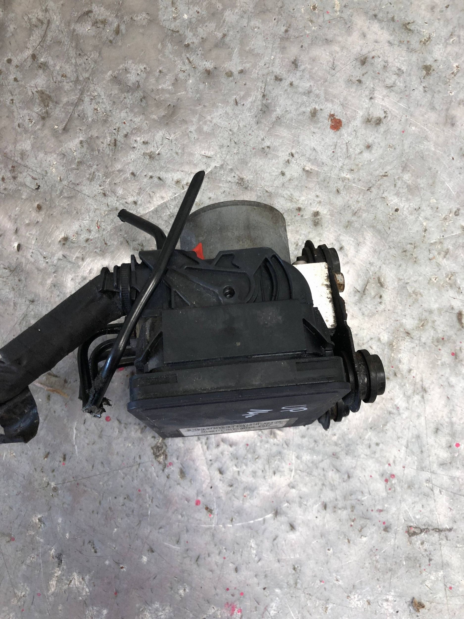 Pompa ABS VW UP 1S0614517E