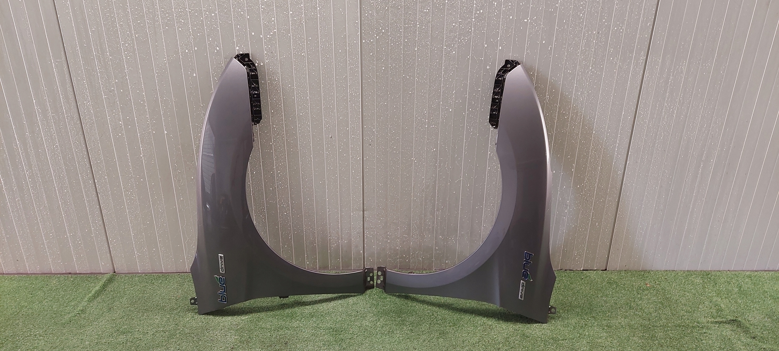 parafango sinistra +Supporto HYUNDAI I40 11-19 LAK: T6S