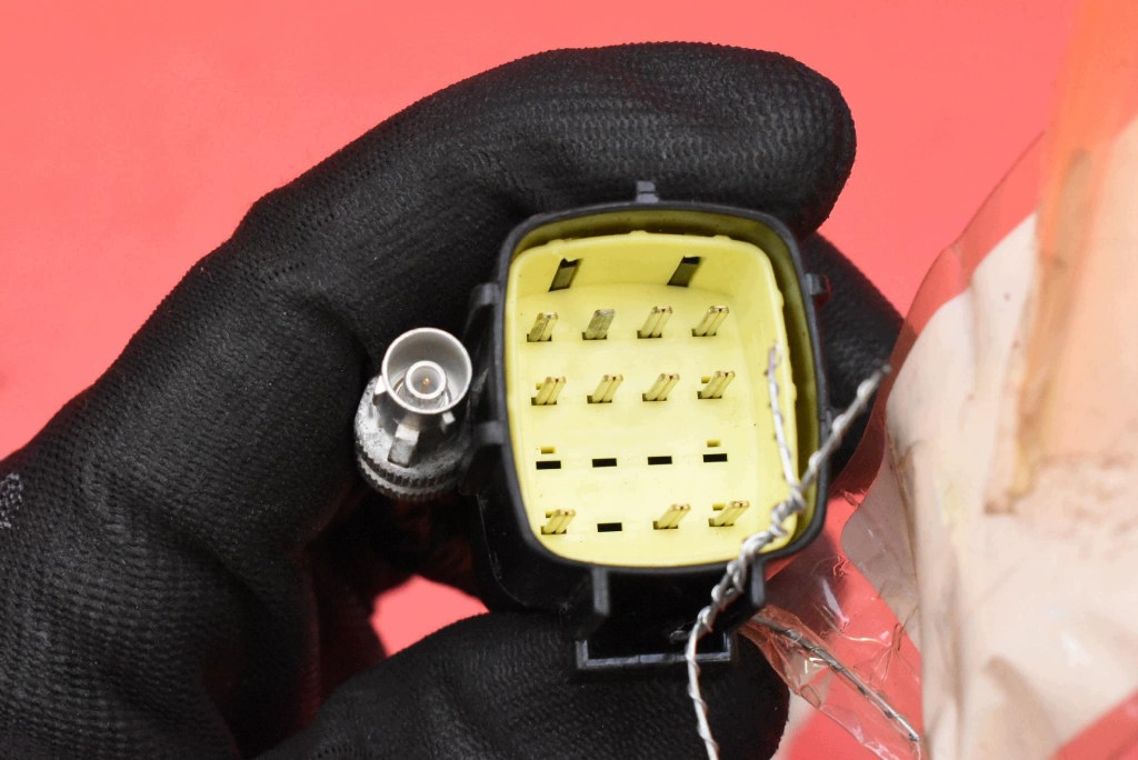 bundle wiring of a bumper front A00123892 BAIC BEIJING X7 LIFT 23