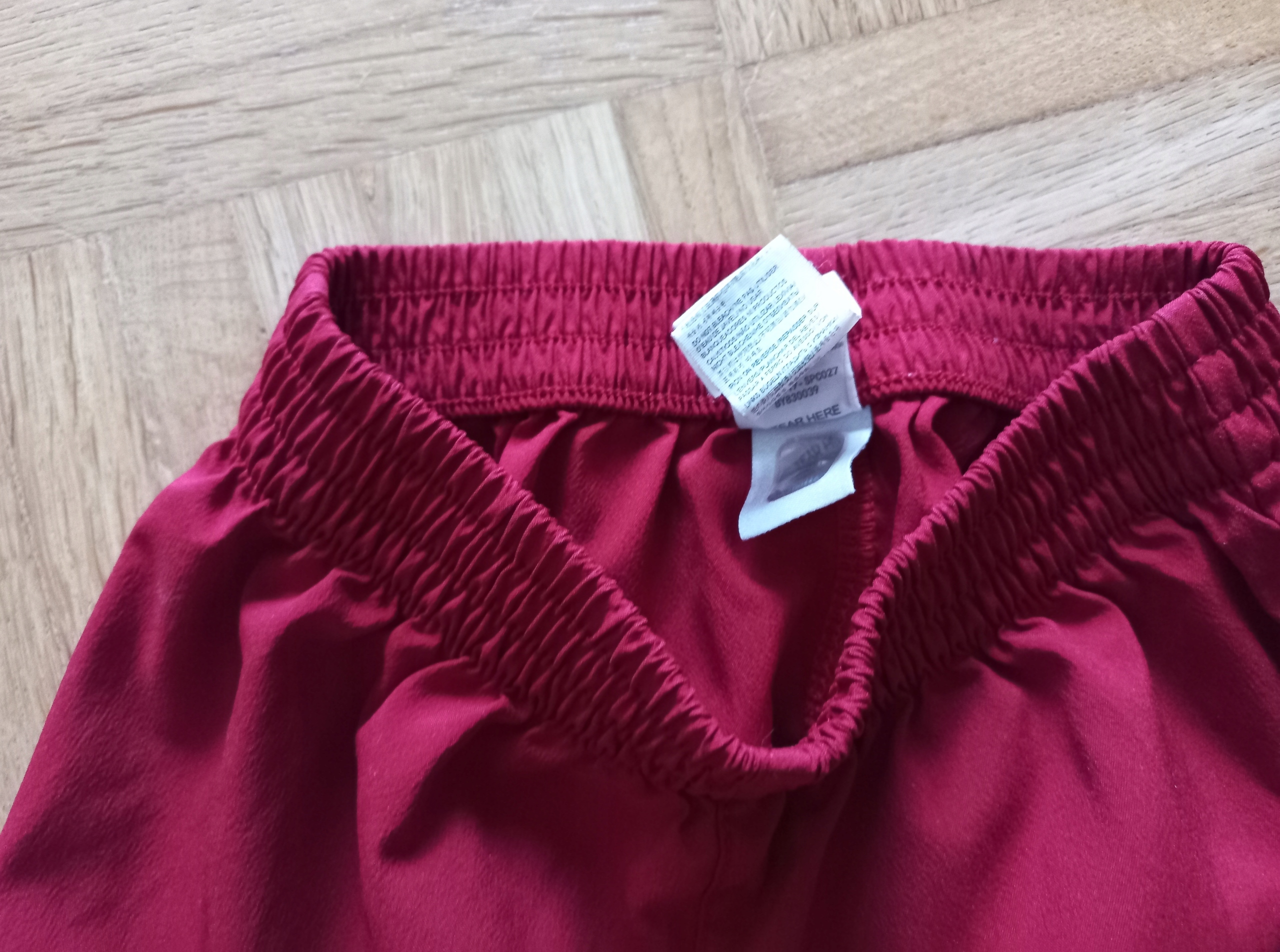 Liverpool L.F.C.New Balance JUNIOR rozm 6/12 M, 74 Rozmiar 74