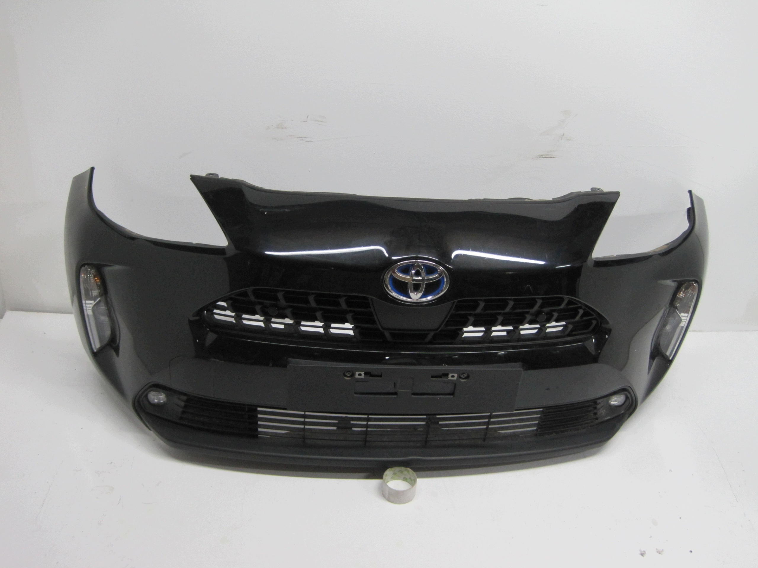 bumper TOYOTA YARIS CROSS 4PDC front front