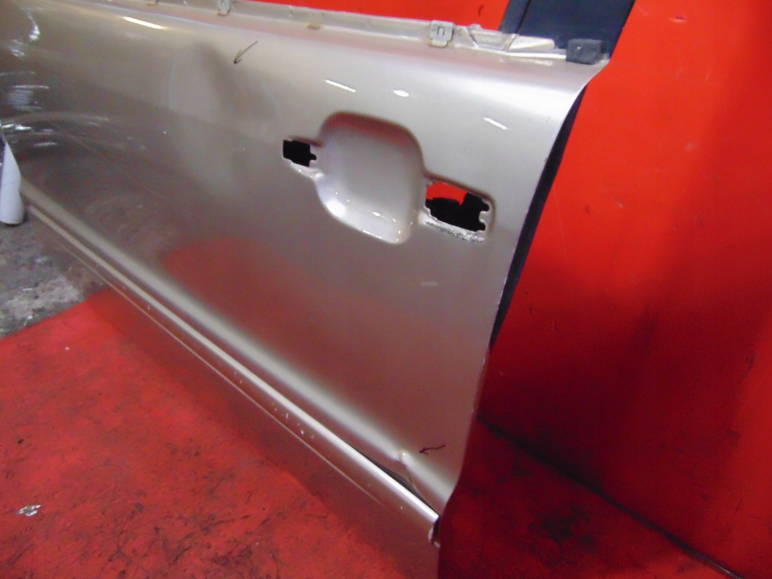 MERCEDES ML W163 door left front front 693 693U