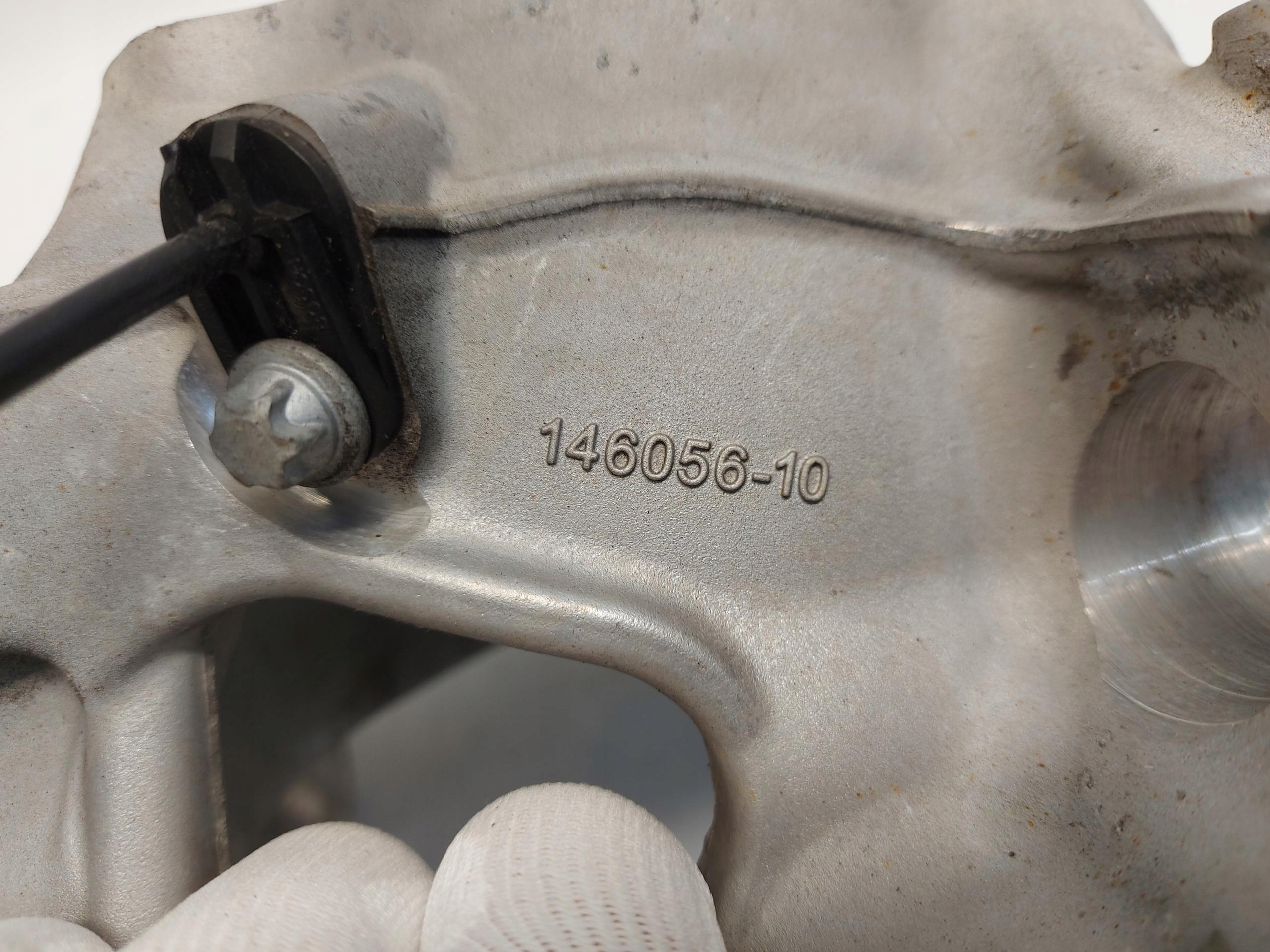 BMW 5 G60 530E swing wheels rear part right 6898364