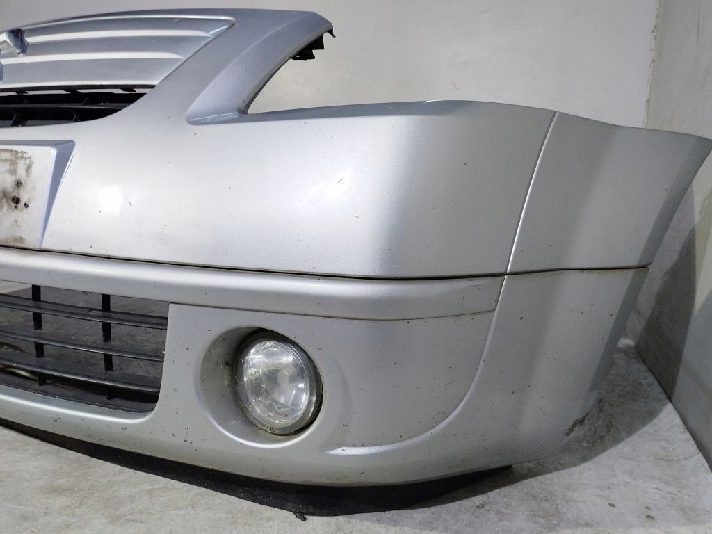 Citroen C2 and bumper front front