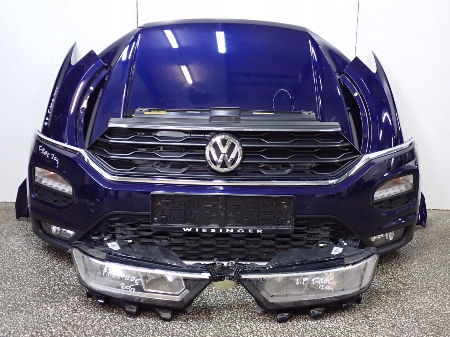 КОМПЛЕКТ ПЕРЕД КАПОТ ФАРИ БАМПЕР ЄВРОПА VW VOLKSWAGEN T-ROC0r