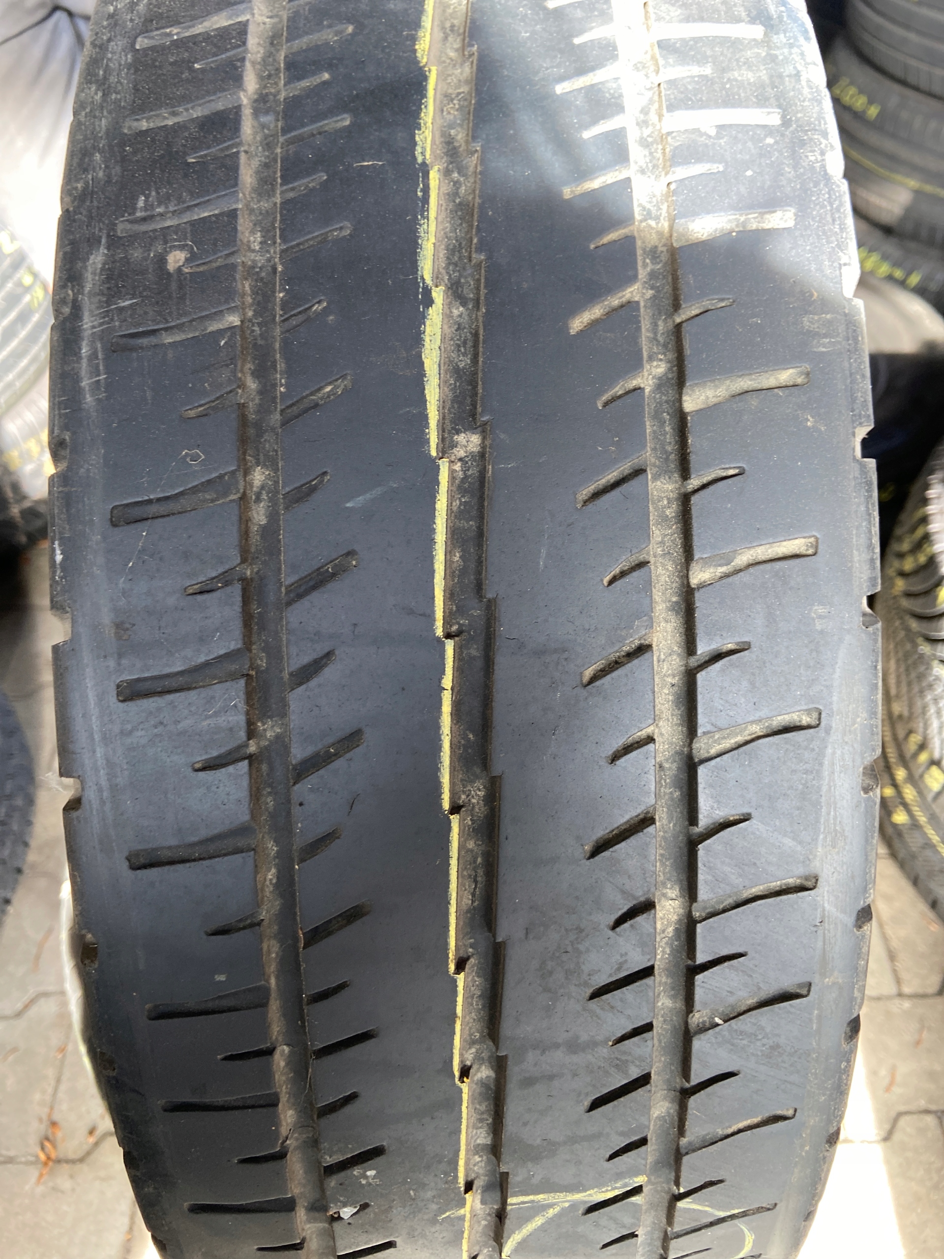 225 / 70r15c Sportiva Ван